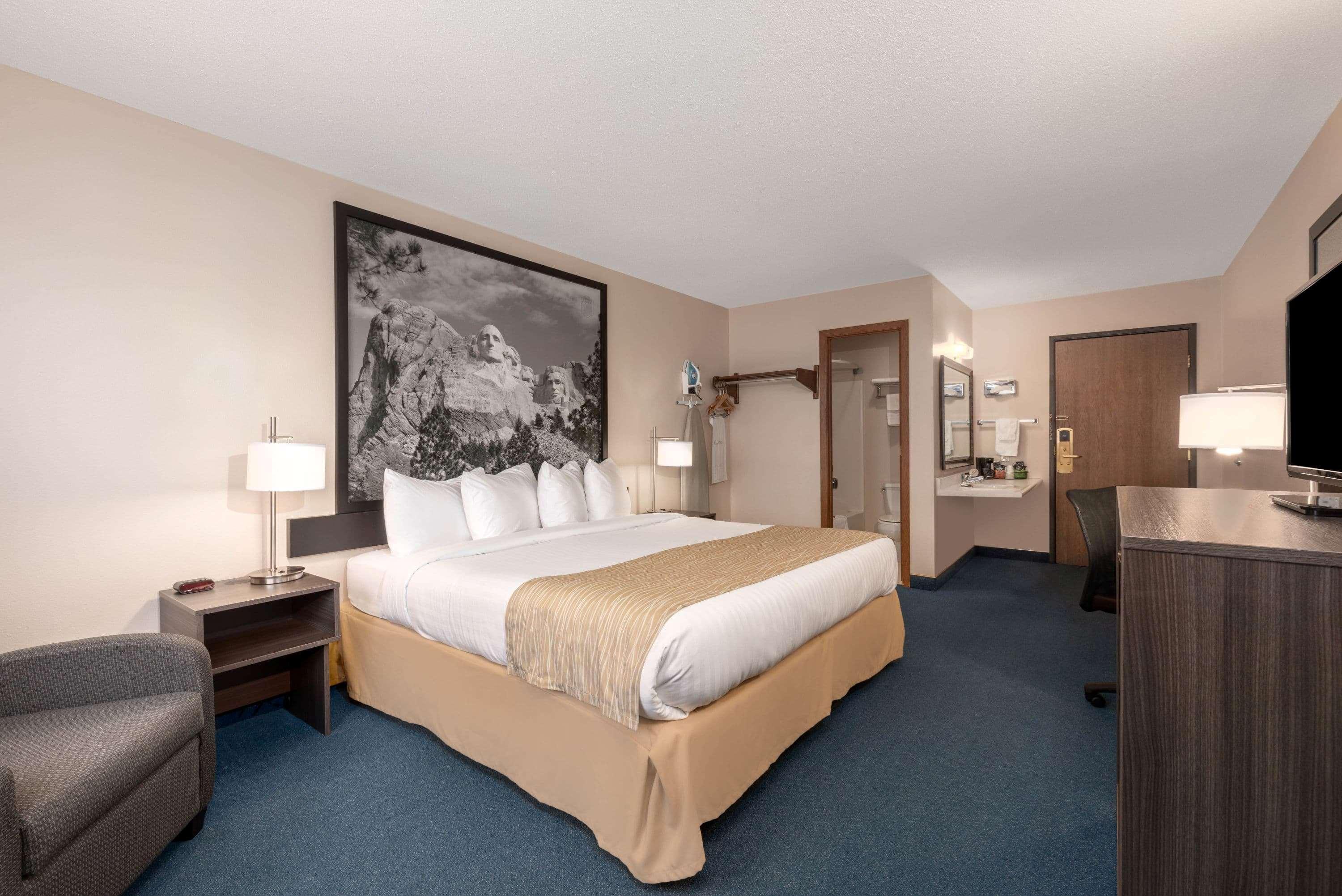 Super 8 By Wyndham Sturgis Hotel Ngoại thất bức ảnh